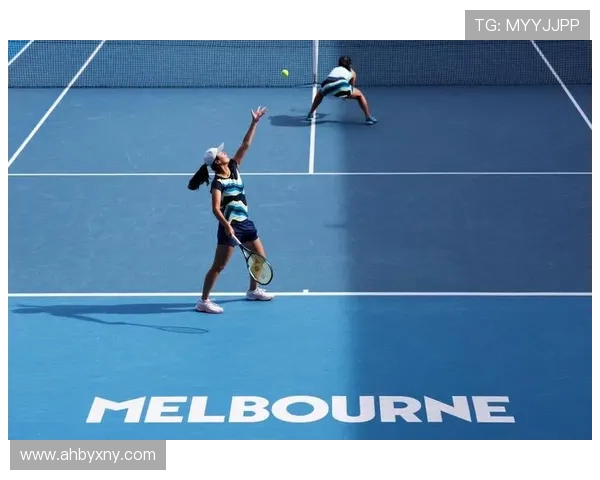 专访吴芳:探寻网球界的成功秘诀与背后故事 专访吴芳:探寻网球界的成功秘诀与背后故事