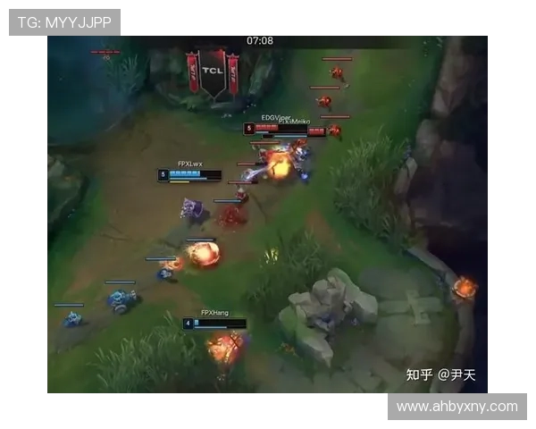 FPX战队比赛经验引发热议玩家与专家观点交锋探讨 FPX战队比赛经验引发热议玩家与专家观点交锋探讨