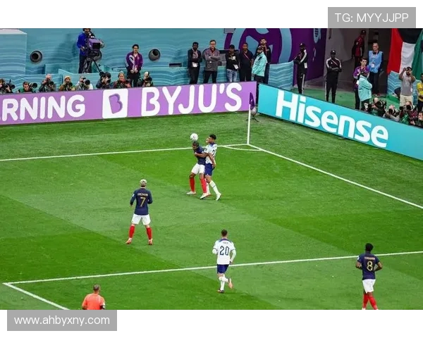 北京足球队在冠军赛中的战术解析与表现评估分析