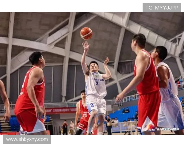 南京篮球队强势崛起荣登篮球状态排行榜第二名 南京篮球队强势崛起荣登篮球状态排行榜第二名