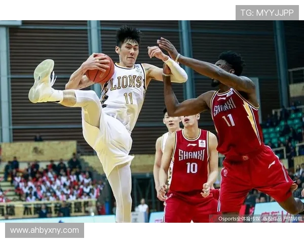 广州与上海篮球队赛后分析灵活性对决的精彩瞬间与启示