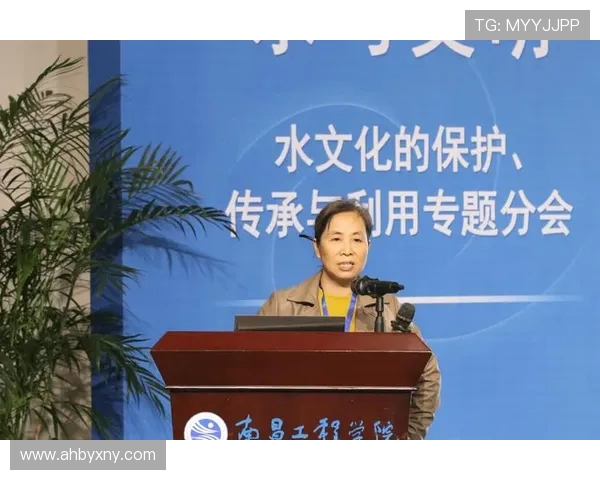 亚当斯的传奇人生与影响力探讨：从科学到文化的跨界之旅