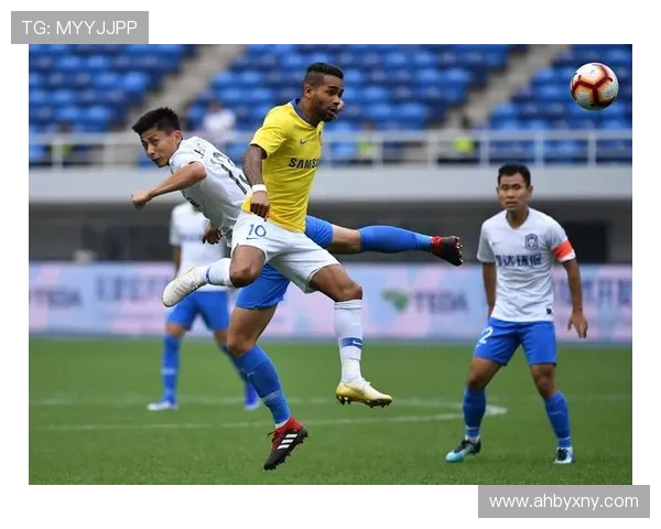 天津泰达迎战江苏苏宁中超联赛精彩对决引发球迷热议