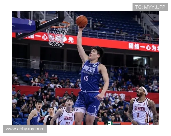 广东大益对阵山东的精彩较量揭示了篮球战术与团队合作的重要性 广东大益对阵山东的精彩较量揭示了篮球战术与团队合作的重要性