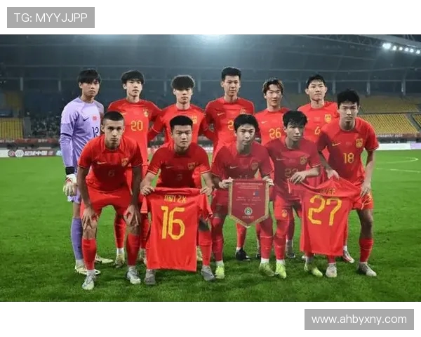 澳大利亚与中国足球对决前瞻分析双方实力与战术布局的全面解读 澳大利亚与中国足球对决前瞻分析双方实力与战术布局的全面解读