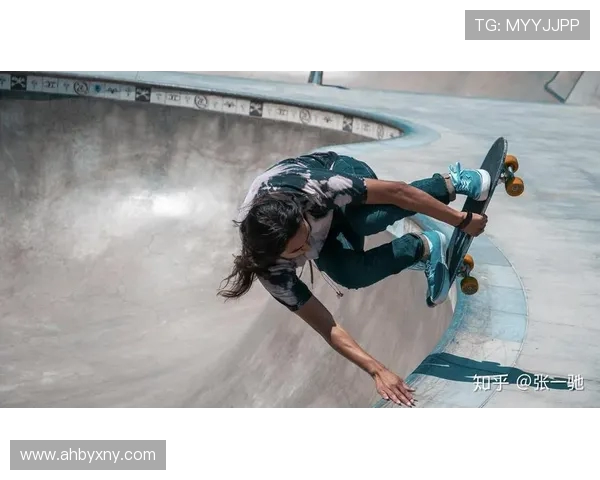 重庆滑板队防守策略解析与滑板热点的深度探讨