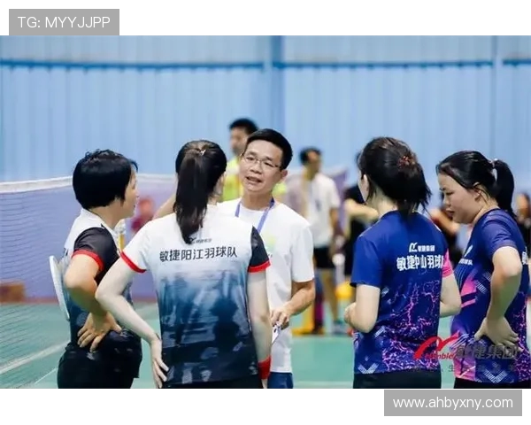 重庆羽毛球队的节奏体系与战术运用探讨 重庆羽毛球队的节奏体系与战术运用探讨