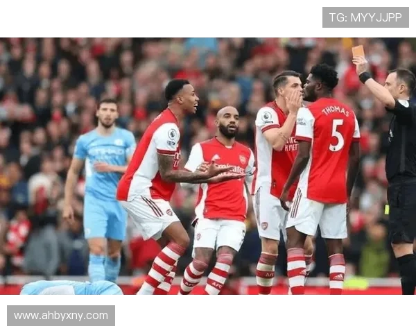 阿森纳与曼联激战在即赛前分析与双方阵容展望