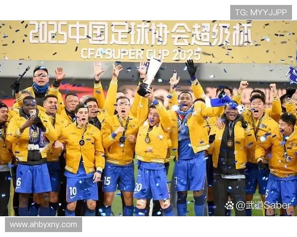 广州与成都足球队对决的战术分析与比赛节奏深度解读